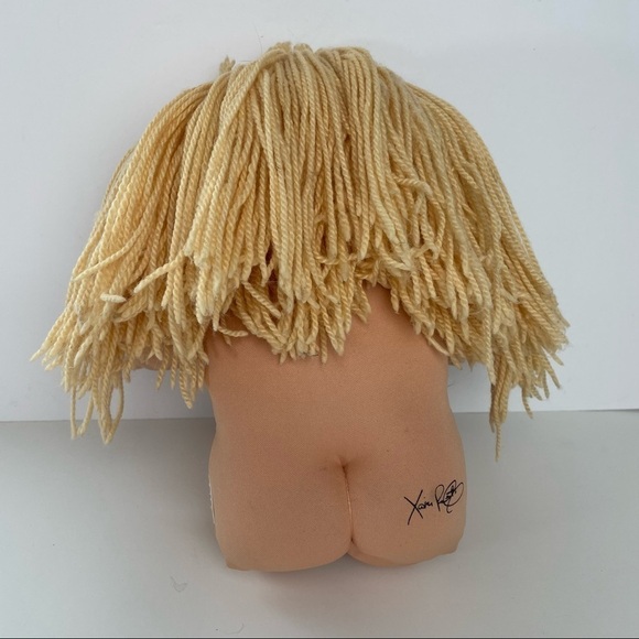 Vintage Cabbage Patch Kid Doll - Picture 4 of 11